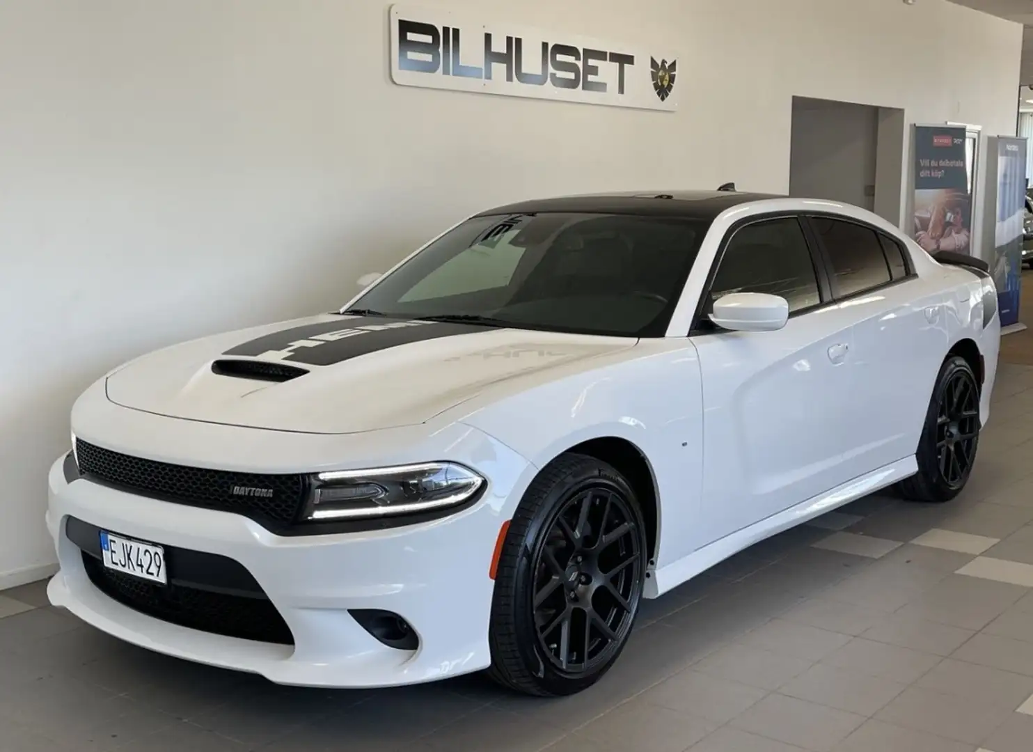 Dodge Charger 5.7 V8 HEMI DAYTONA Weiß - 1