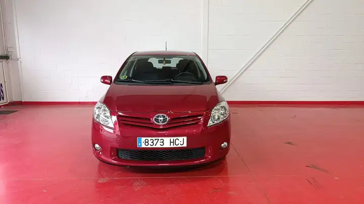 Toyota Auris 2011, foto 5