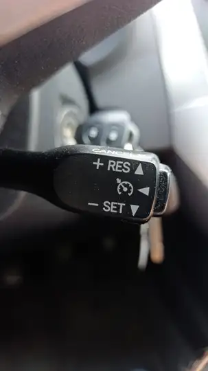 Toyota Auris 2011, foto 19