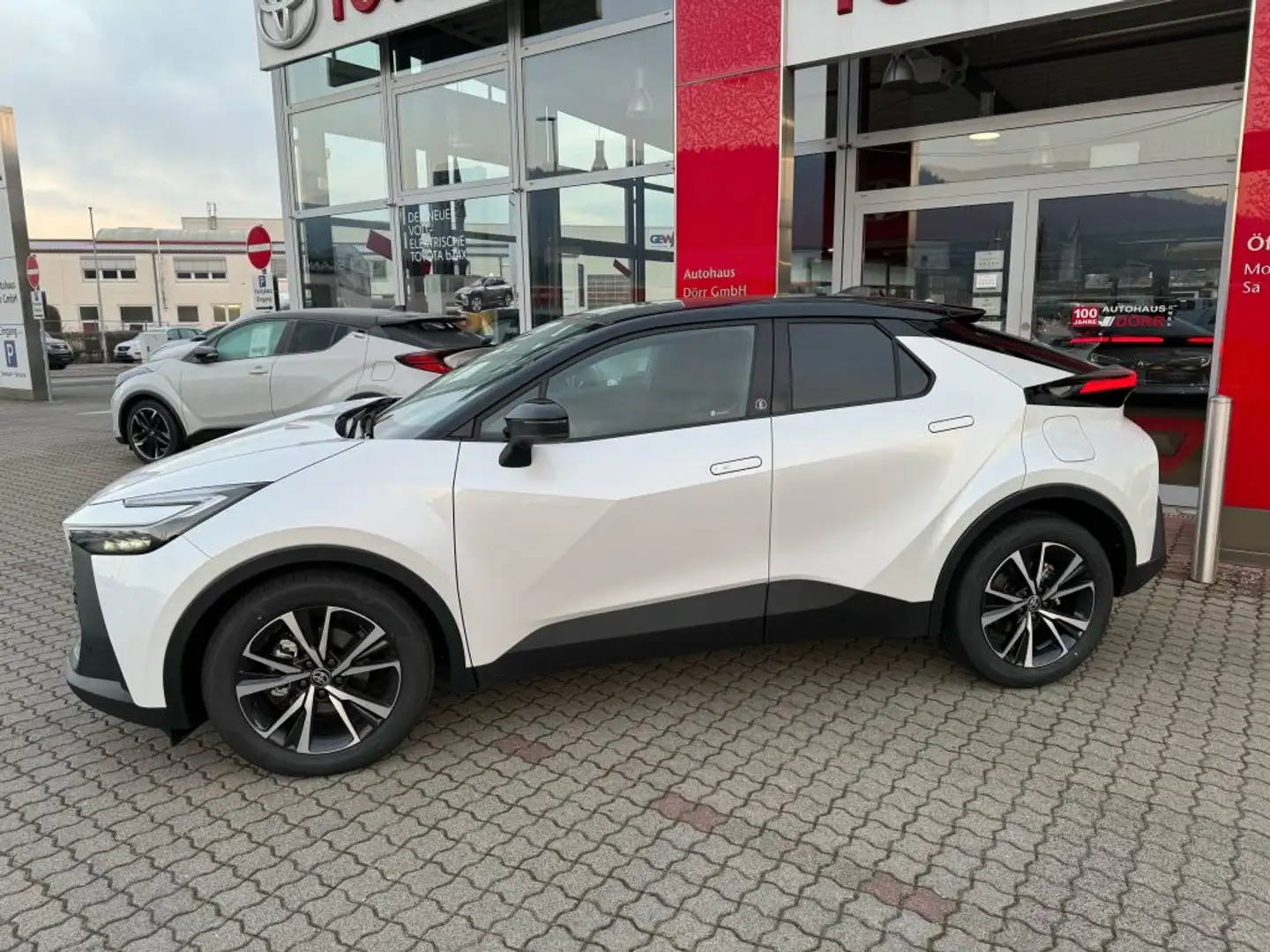 Toyota C-HR 1.8 Hybrid Team Deutschland Technik-Paket* Blanc - 2