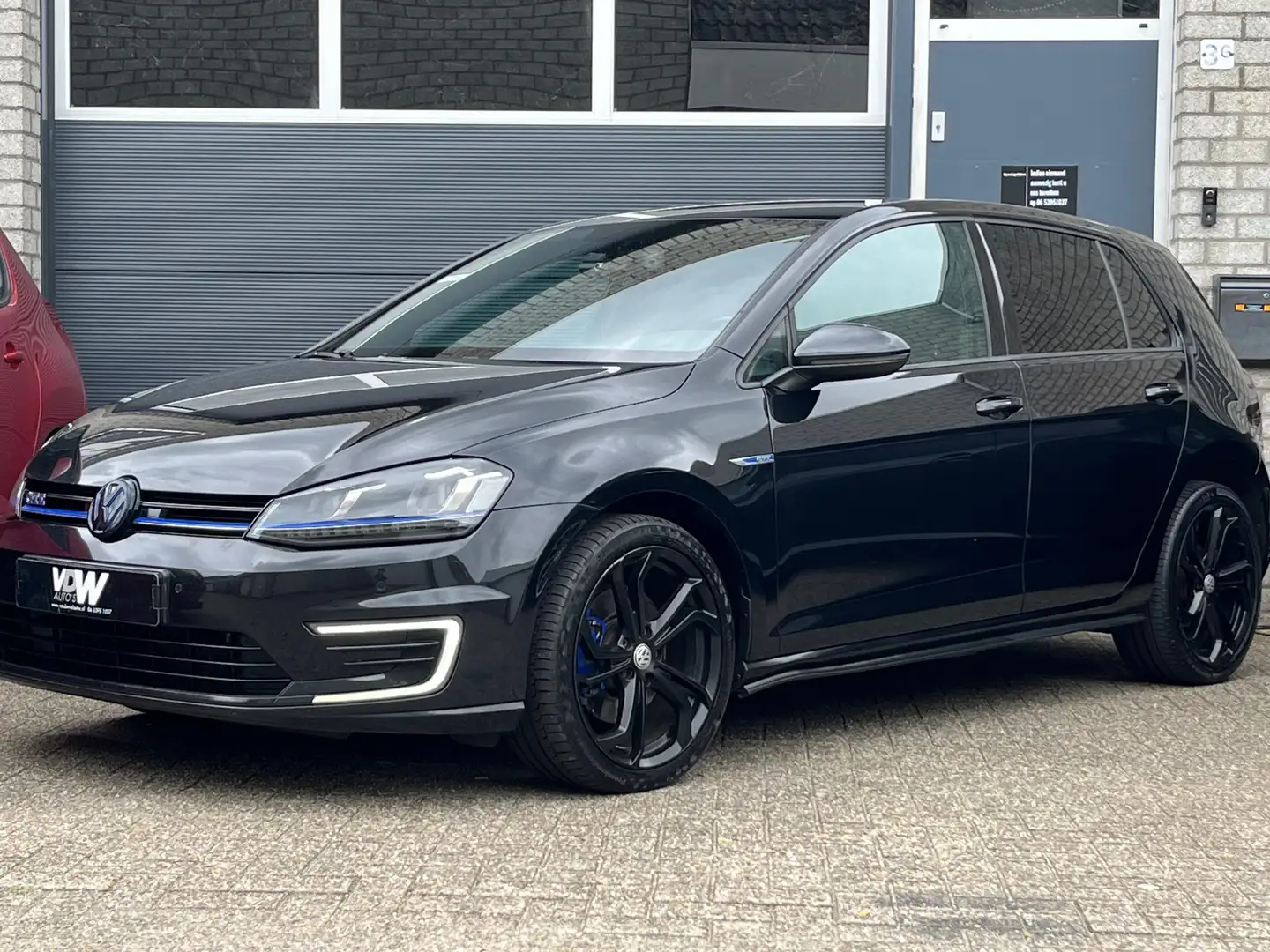 Volkswagen Golf GTE 1.4 TSI NL auto N.A.P. Černá - 2