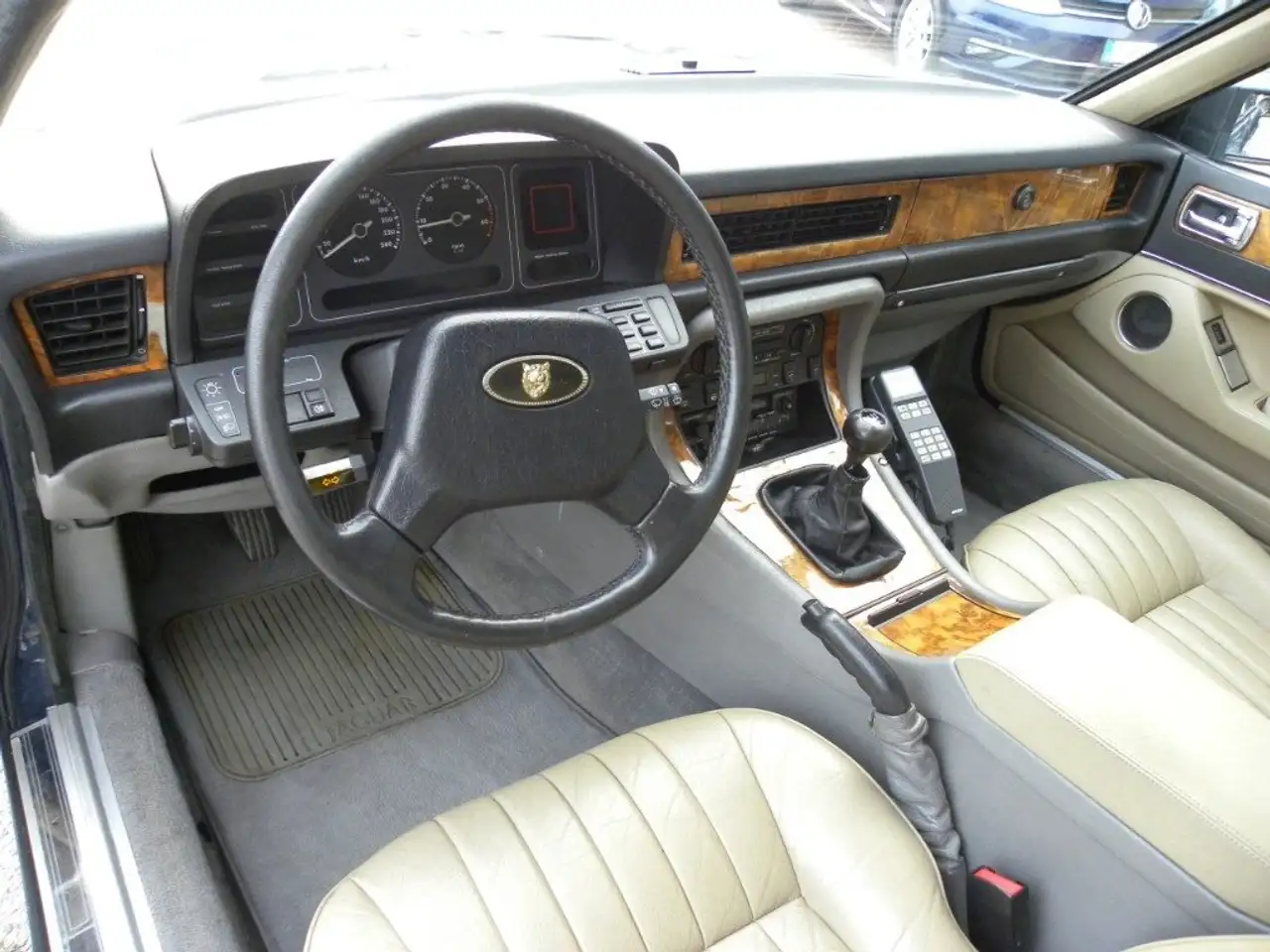 Jaguar XJ6 3.6, foto 9