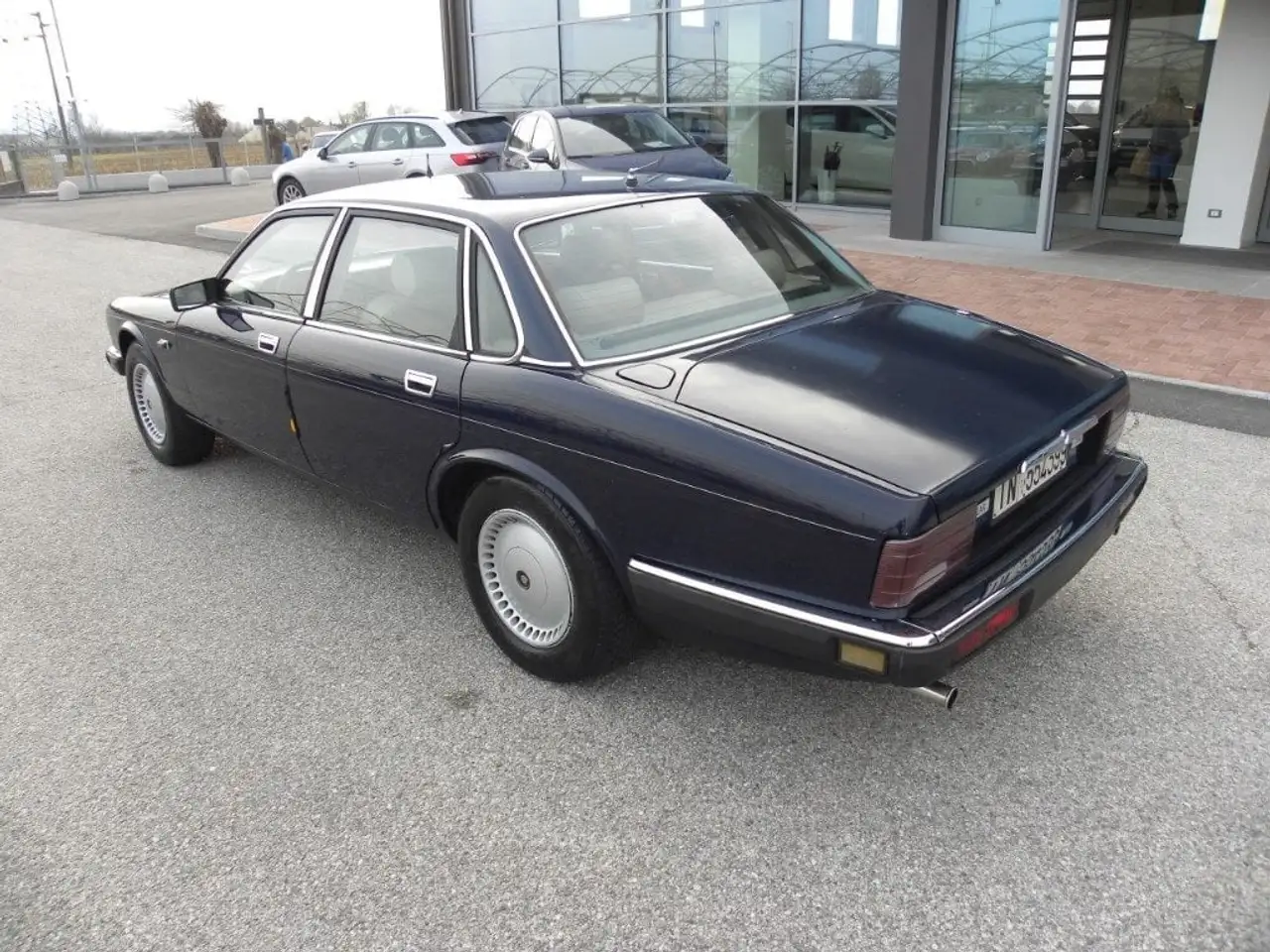 Jaguar XJ6 3.6, foto 4