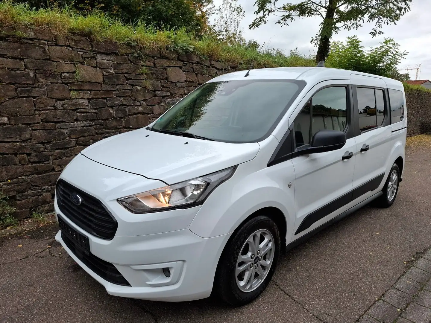 Ford Grand Tourneo Connect Trend L2 Navi Kamera Klima Weiß - 1