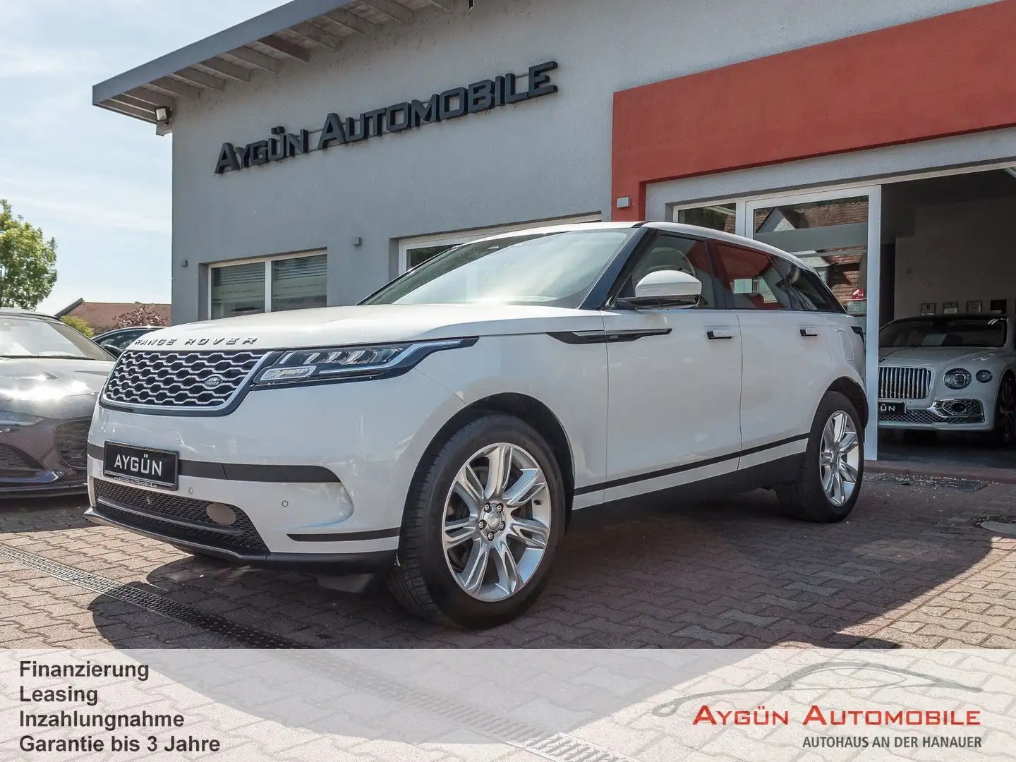 Land Rover Range Rover Velar P400e AWD*Panorama*Head-Up* Weiß - 1