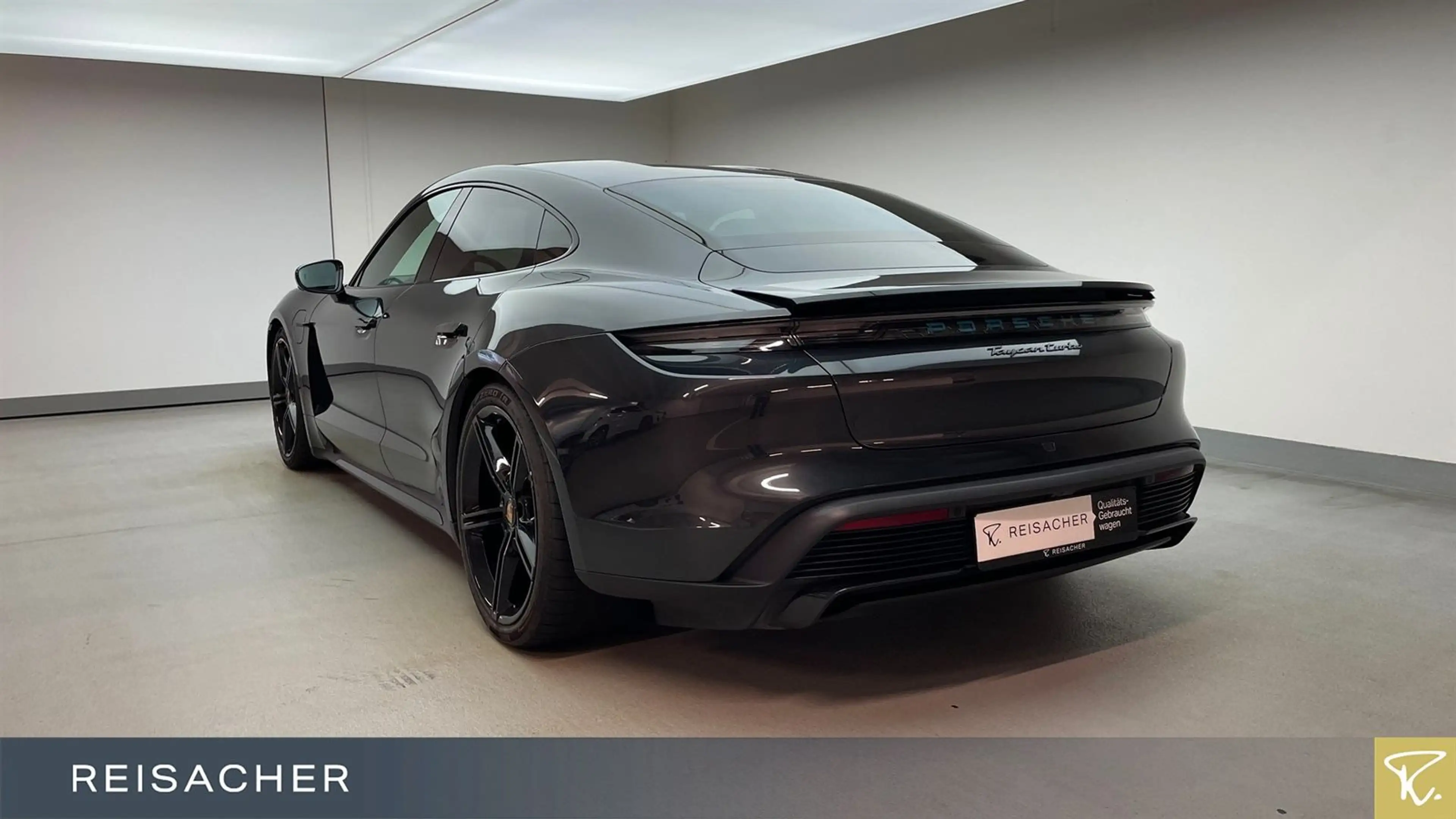 Porsche Taycan Turbo,sport Chrono Paket,LED-Matrix — photo 2