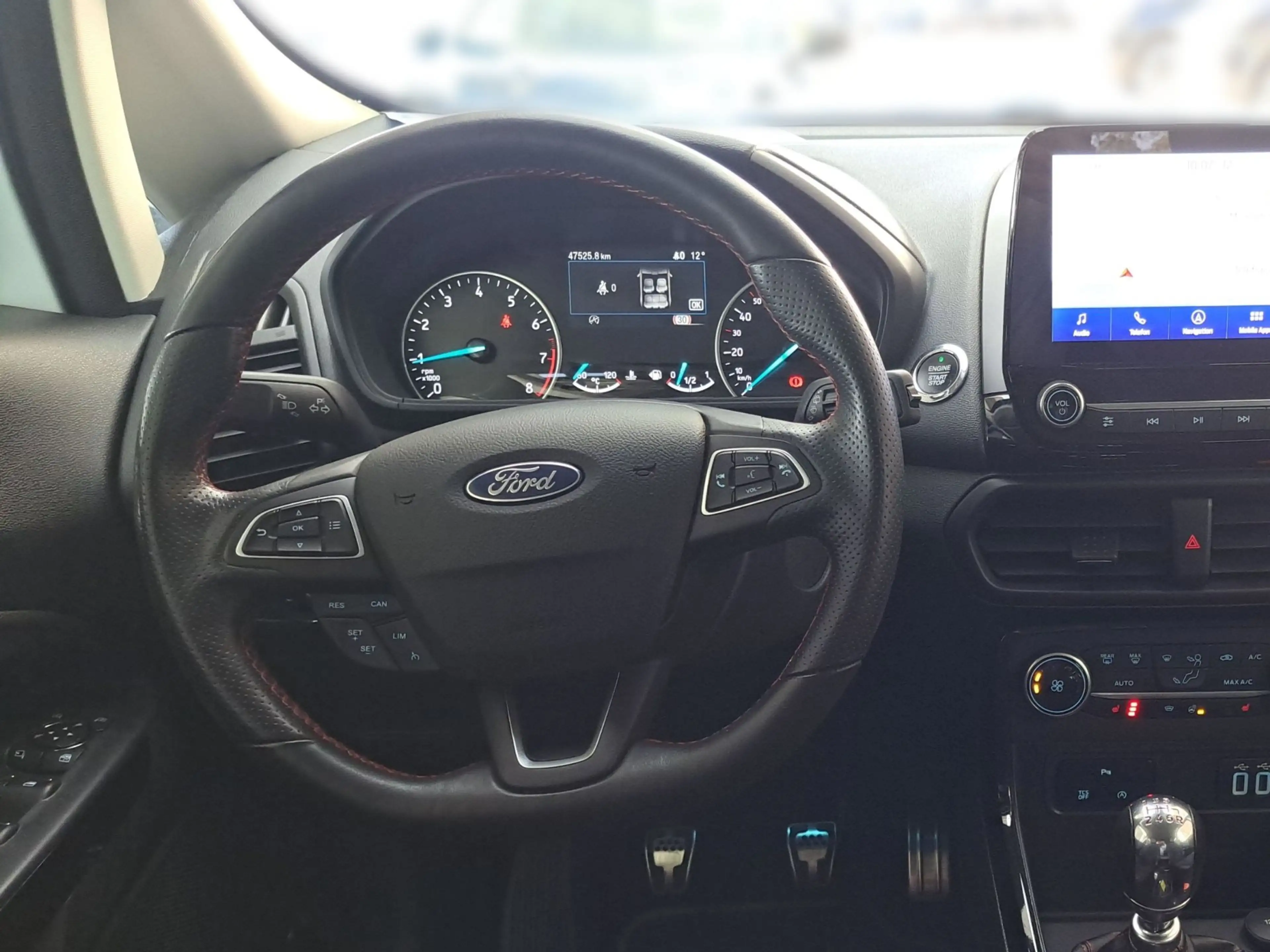 Ford EcoSport 1.0 EcoBoost TITANIUM — photo 10