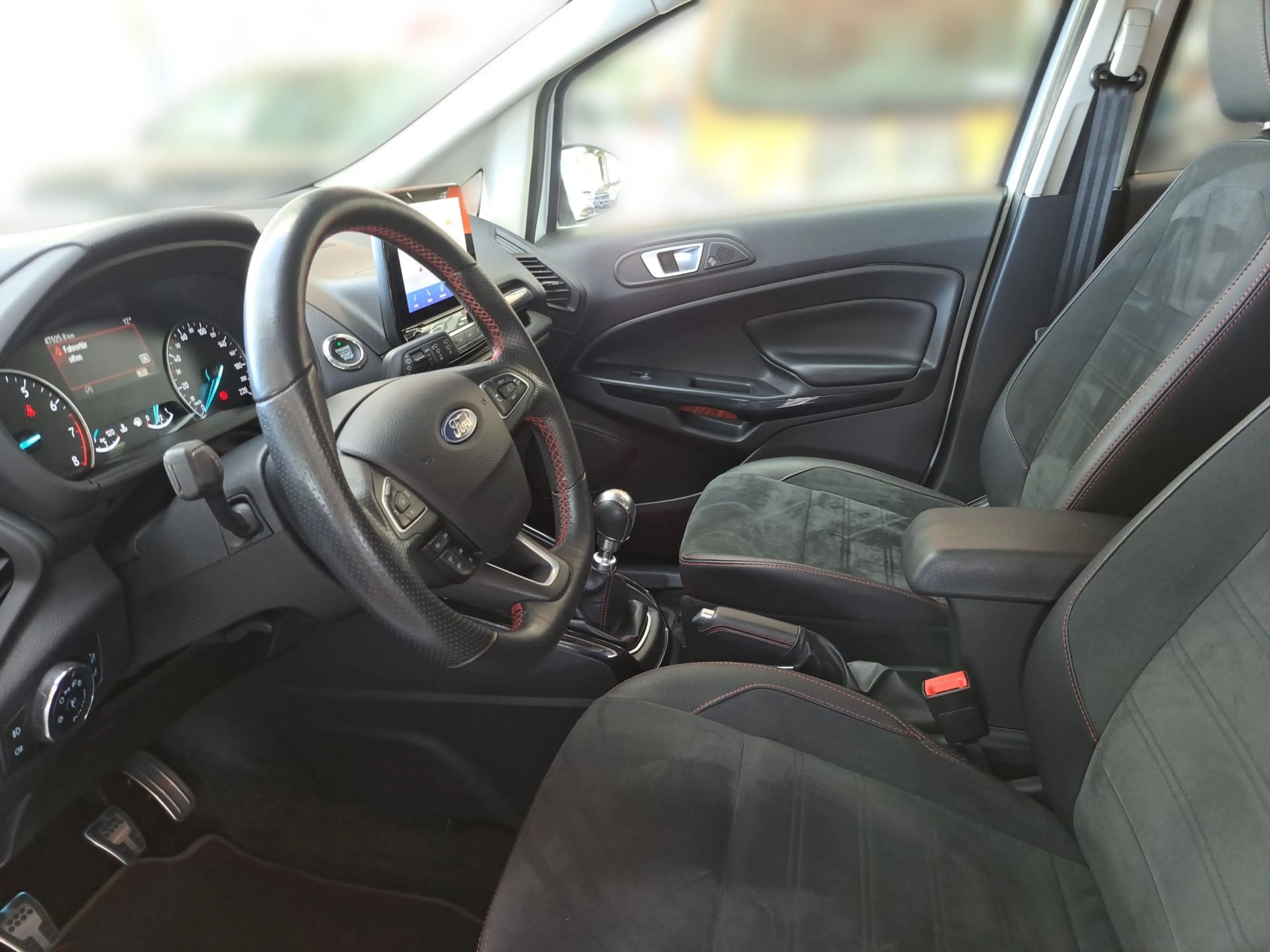 Ford EcoSport 1.0 EcoBoost TITANIUM — photo 8