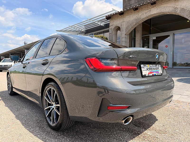 BMW 320 d xDrive Aut./SHD/RFK/SHZ/NAVI/TEMPOMAT/DRAVITG... — photo 15