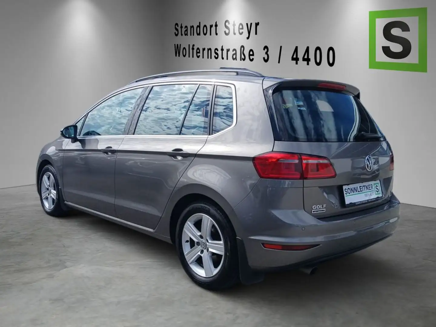 Volkswagen Golf GOLF Highline 1,6 TDI BMT S&S Grau - 2