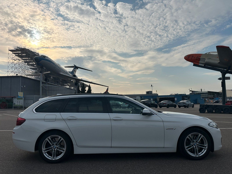 BMW 530 5 Touring 530 d AHK Klimaaut BI-Xenon SHZ PDC — photo 5