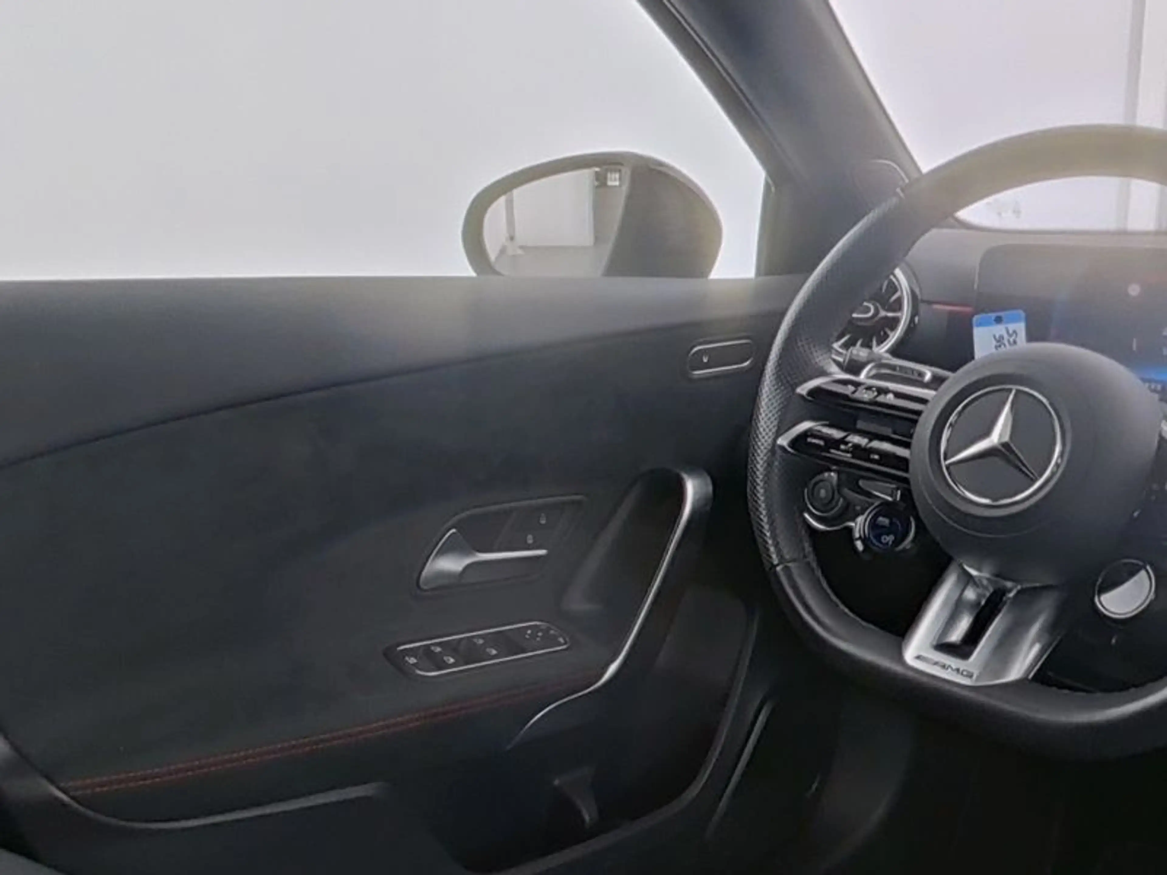 Mercedes-Benz A 35 AMG 4M , AMG NIGHT MULTI KAMERA PANO SPUR — photo 11