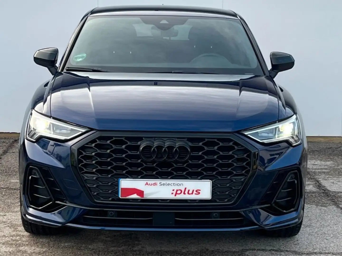 Audi Q3 Sportback 35 TDI S line S tronic Bleu - 2
