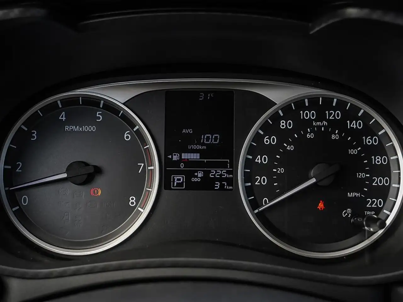 Nissan Versa снимка Nissan Versa