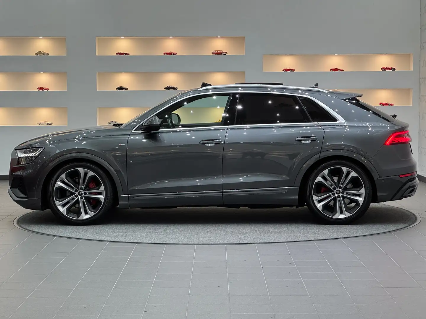Audi Q8 50 TDI Quattro S-line*Bang&Olufsen*Leasingfähig Grau - 2