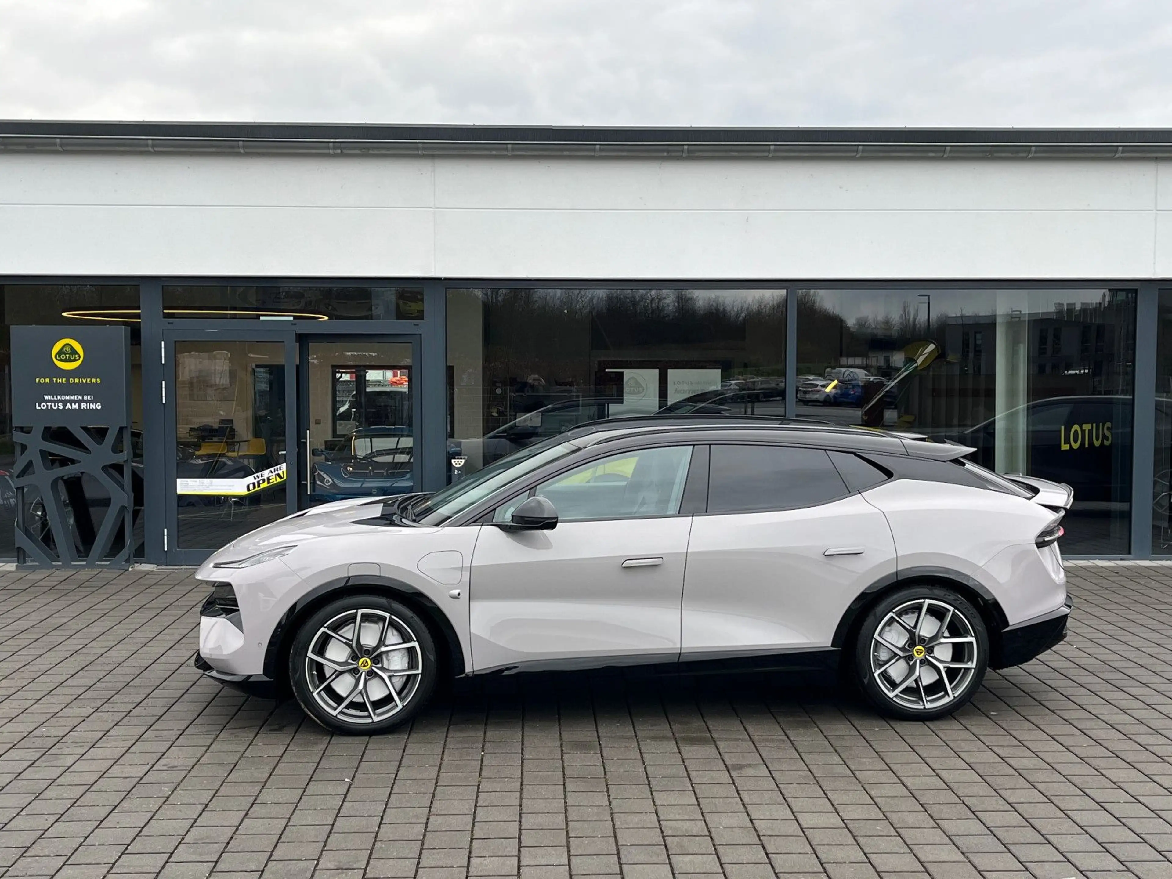 Lotus Eletre S - Komfort, EHK, Dyn.Handling — photo 4