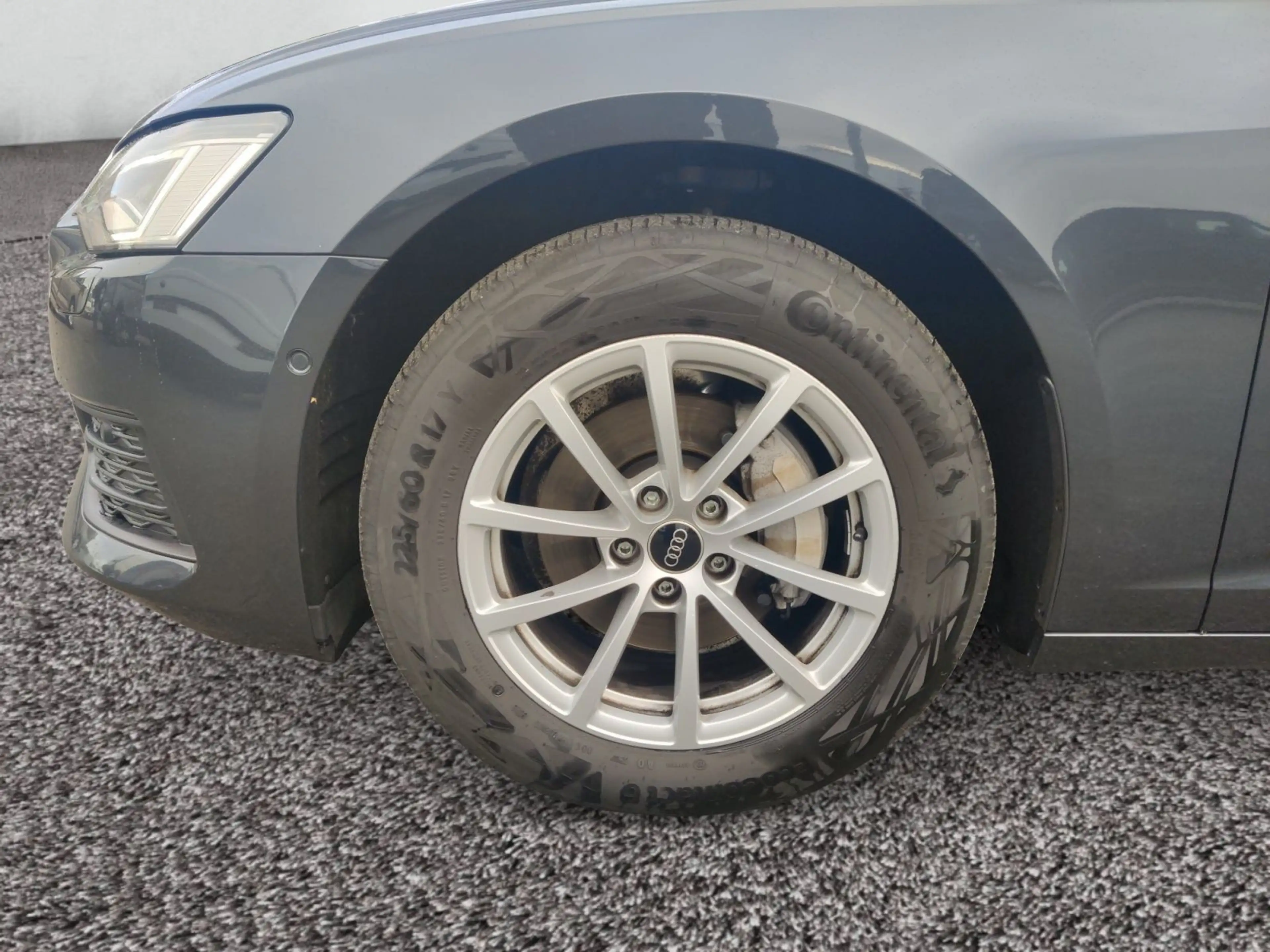 Audi A6 40 TDI Matrix AHK ACC Leder 360° Keyles — photo 11