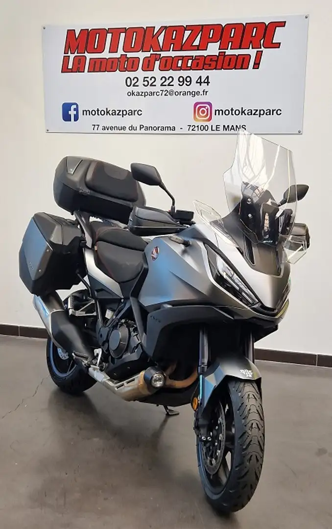 Honda NT 1100 Gris - 1