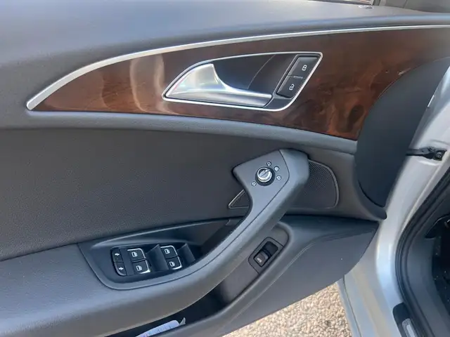 Audi A6 view 15