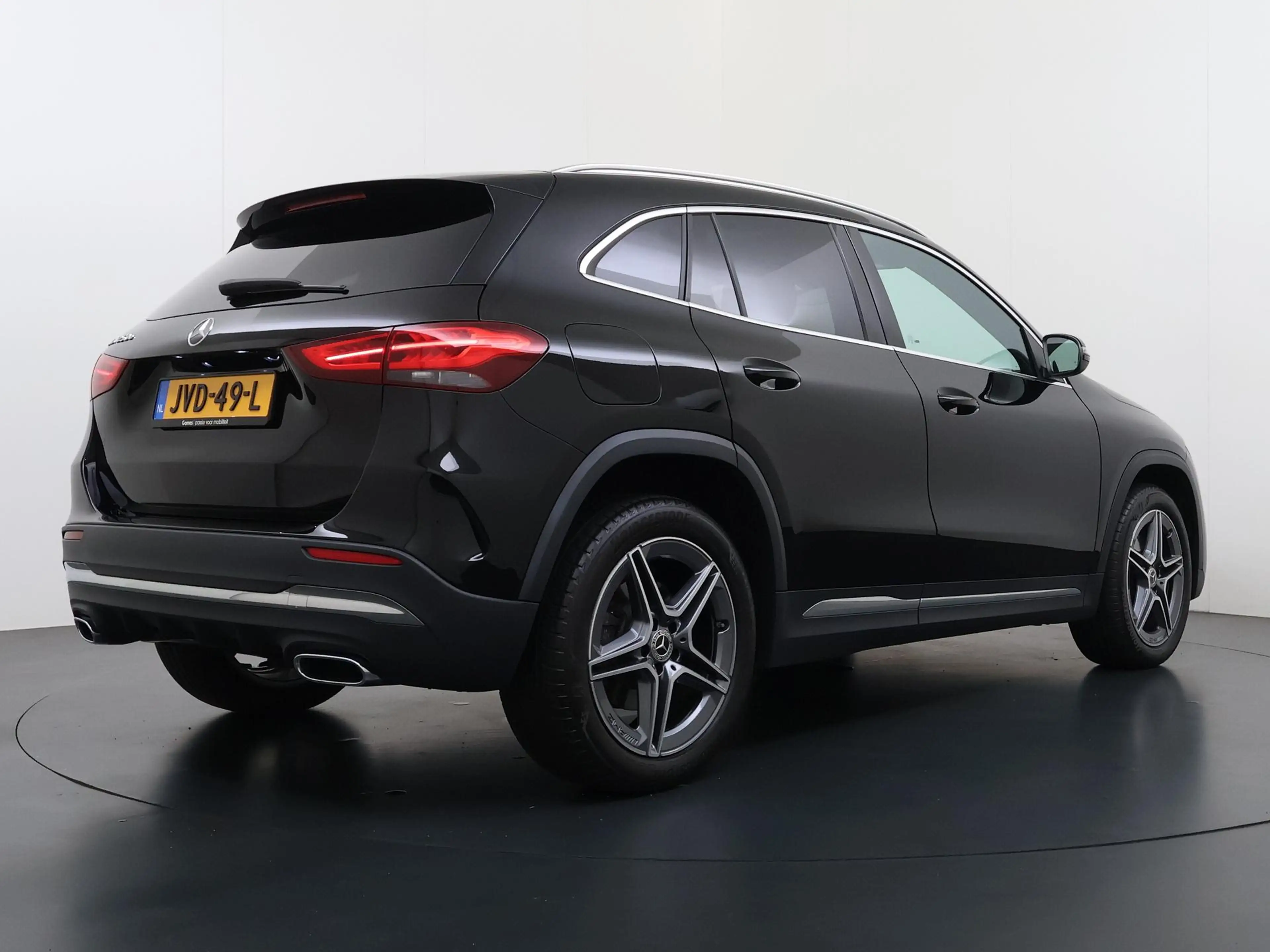 Mercedes-Benz GLA 250 e AMG | Pano | HUD | Memory | Dodehoekassistent | — photo 5