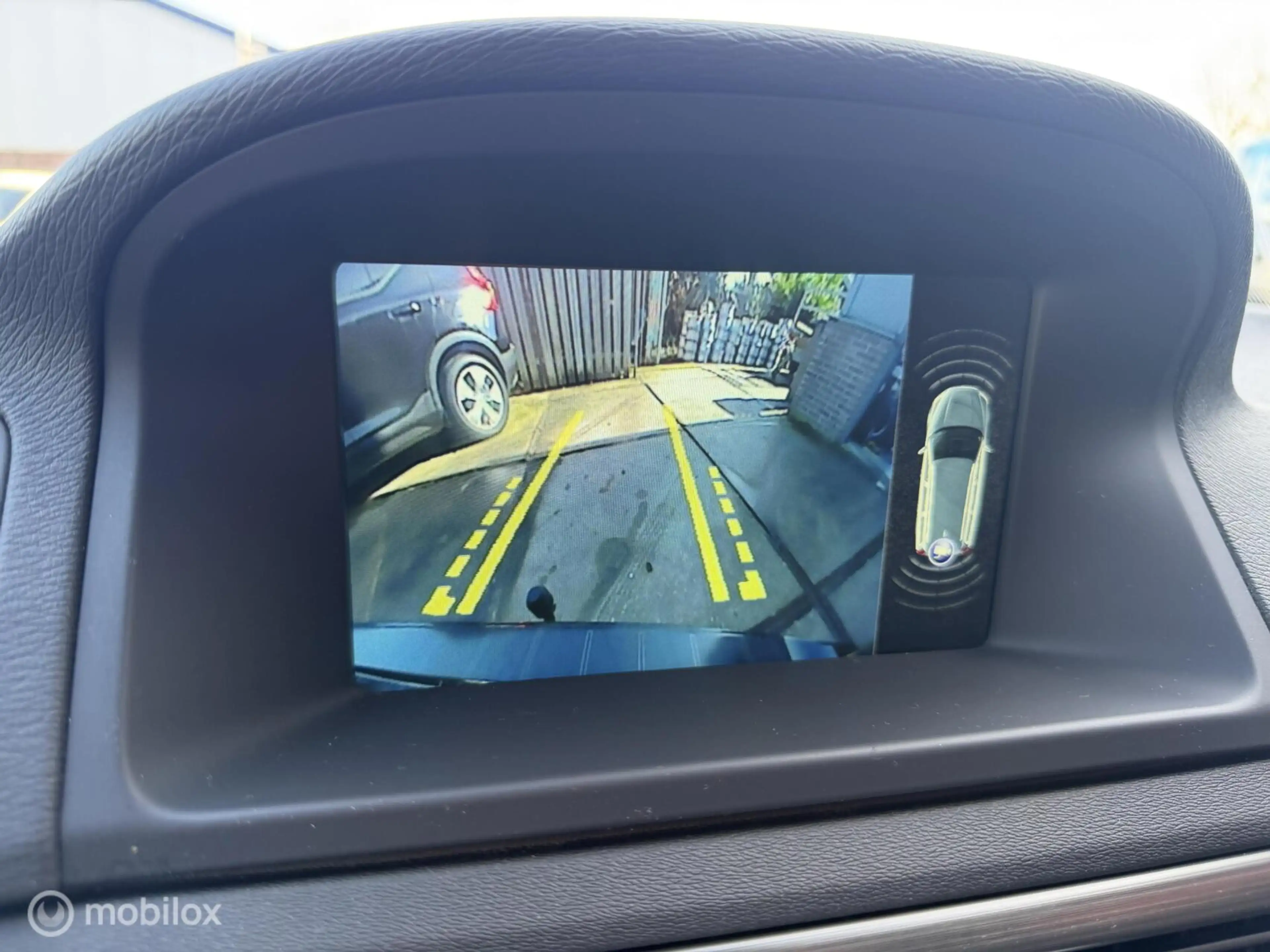Volvo V70 2.0 T4 Dynamic Edition ADAPTIVE CRUISE / NAVI — photo 9