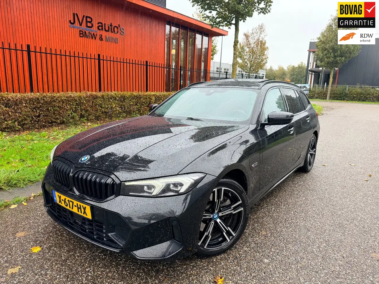BMW 330