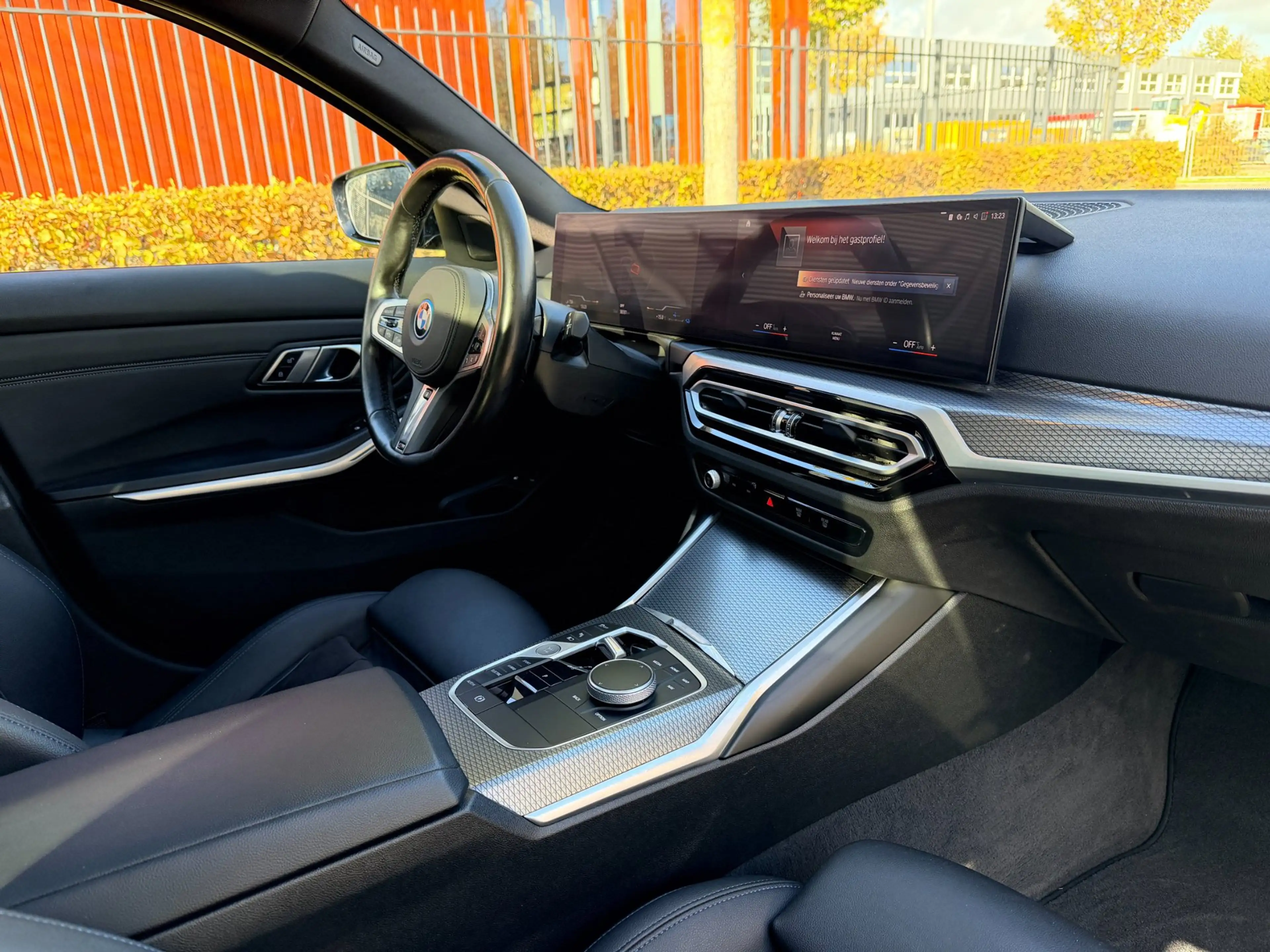 BMW 330 3-serie Touring 330e xDrive M-Sport, trekhaak, Pan — photo 3