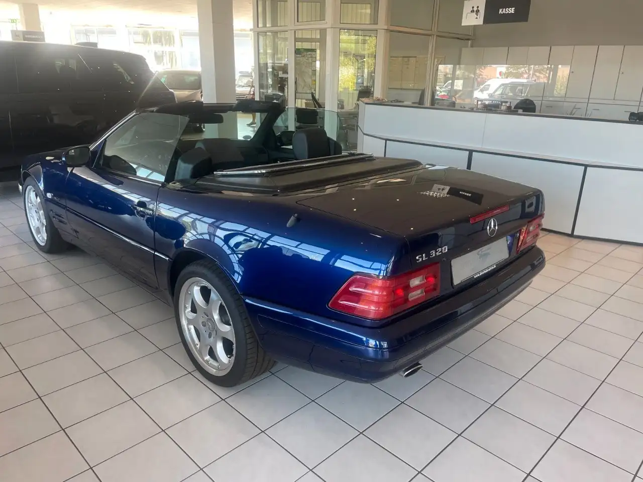 Mercedes-Benz SL 320 SL-Edition nur 238 Stk.,1Hand,Harttop, foto 4