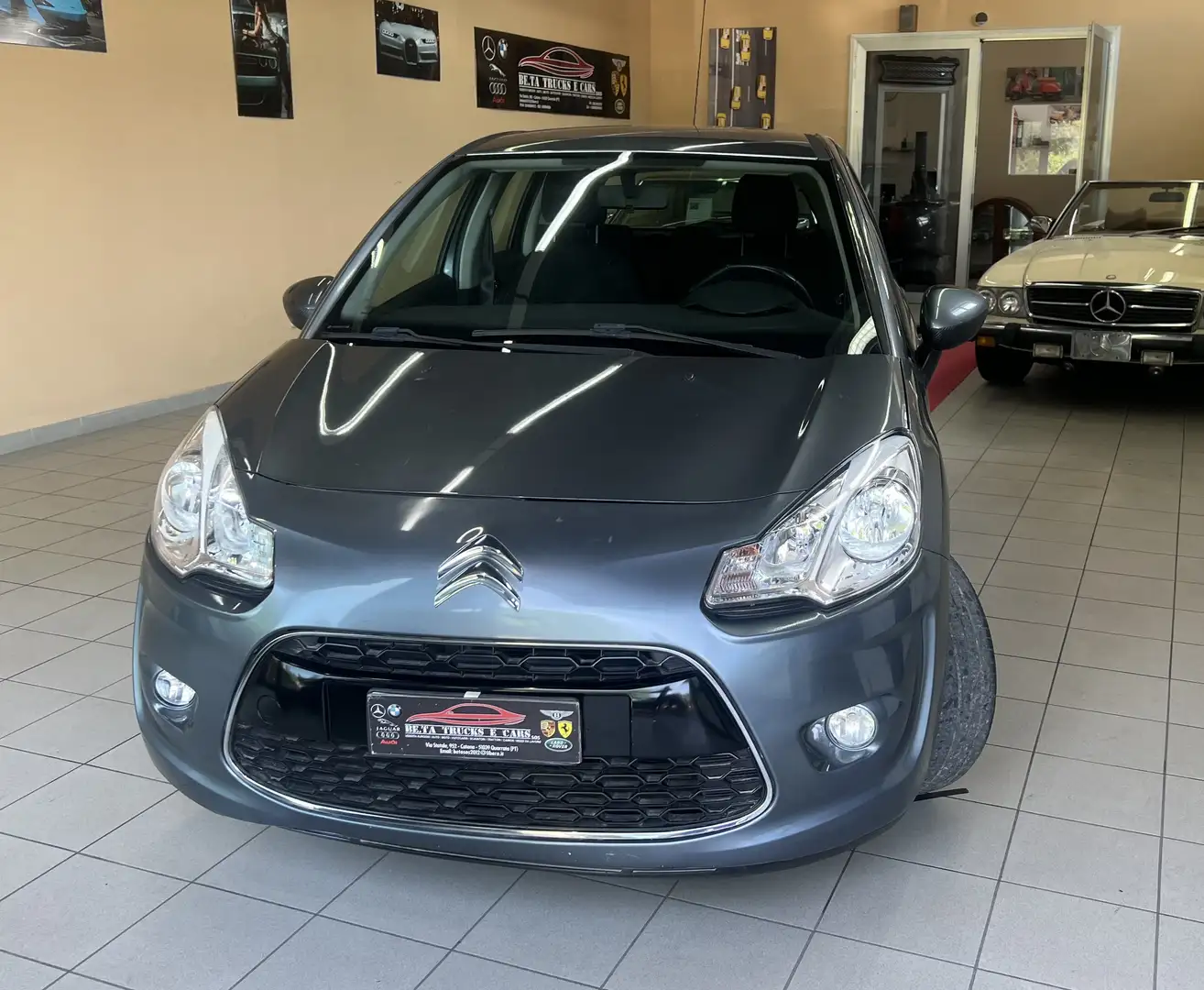 Citroen C3 C3 1.1 Seduction Grau - 1