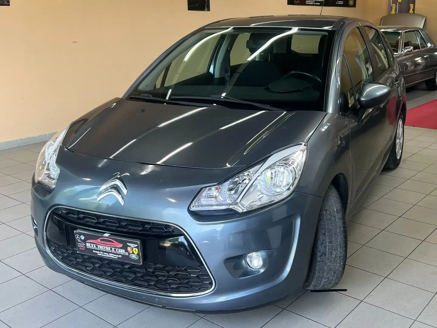 Citroen C3 C3 1.1 Seduction Grau - 2