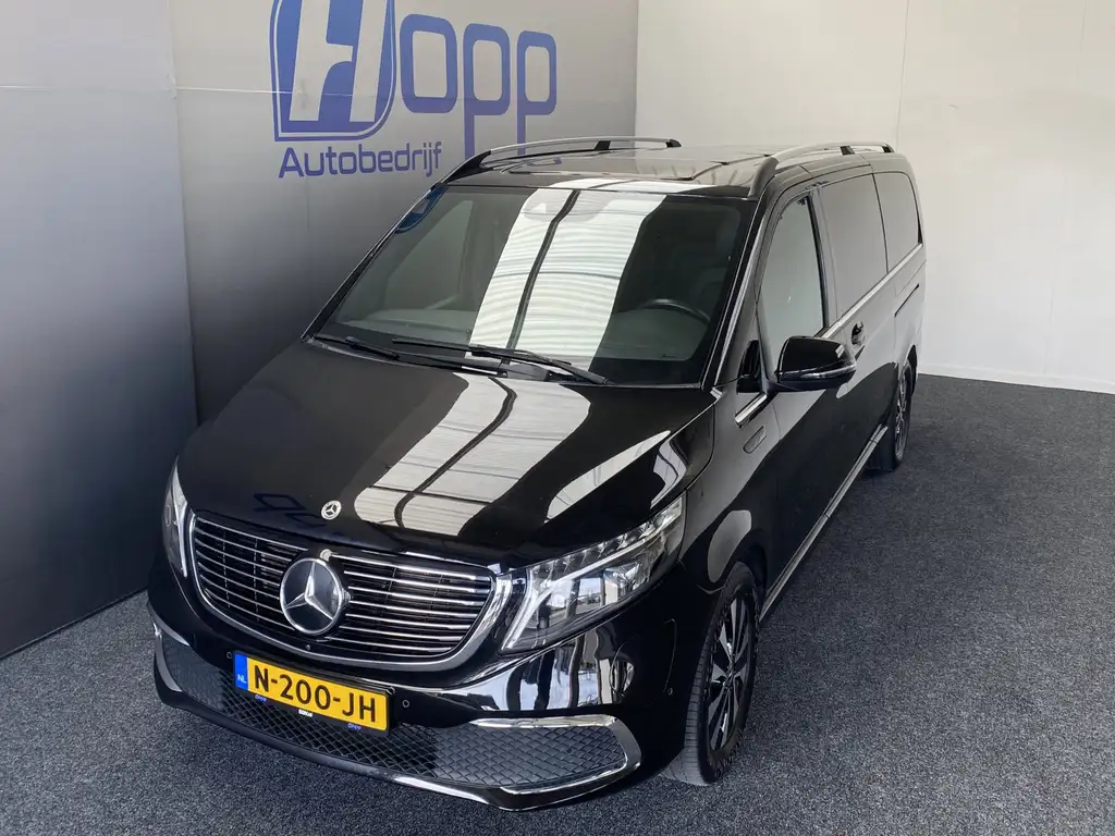 Mercedes-Benz EQV 300 2021 из Европы — купить под ключ