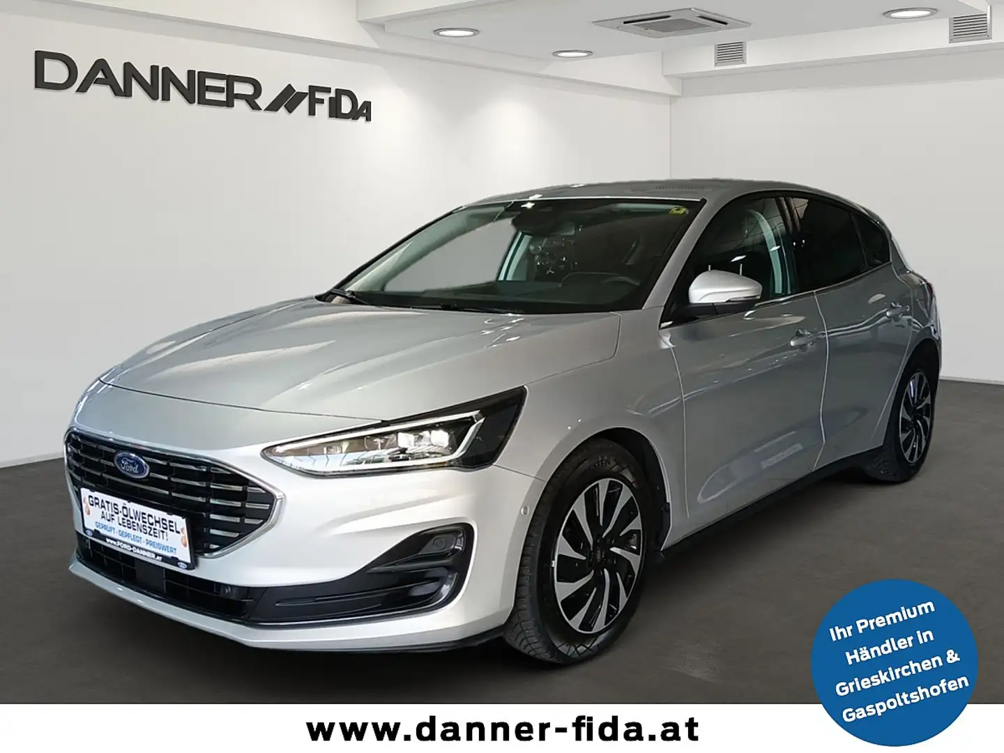 Ford Focus 1,5 EcoBlue Titanium Aut. Silber - 1