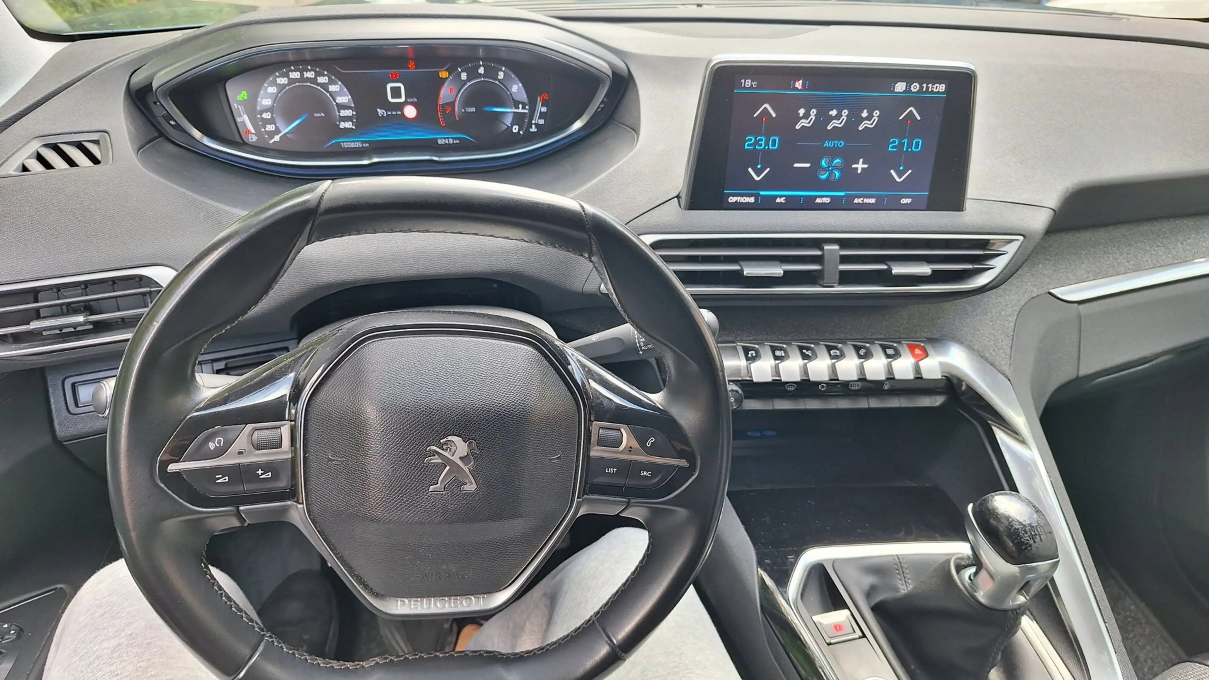 Peugeot 5008 1.2 PureTech Blue Lease Premium — photo 9