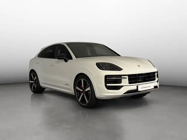 Porsche Cayenne view 7