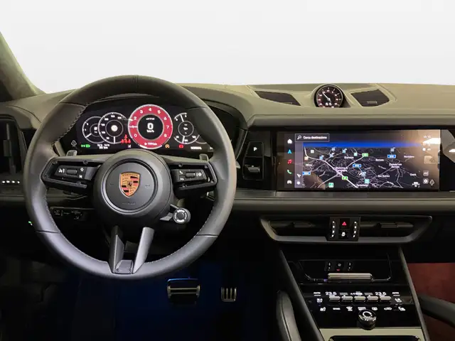 Porsche Cayenne view 12