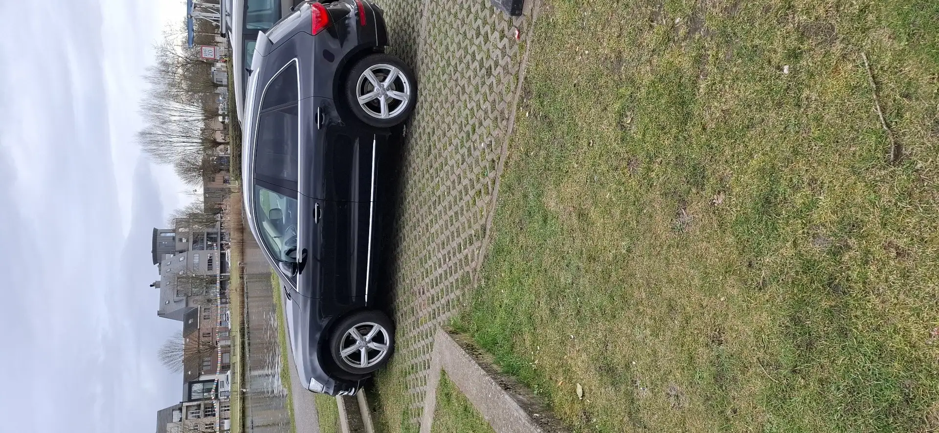 Audi Q5 2.0 TDI quattro (clean diesel) S tronic Noir - 2