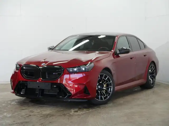 BMW M5 CARBON PACK - CERAMIC BRAKES -