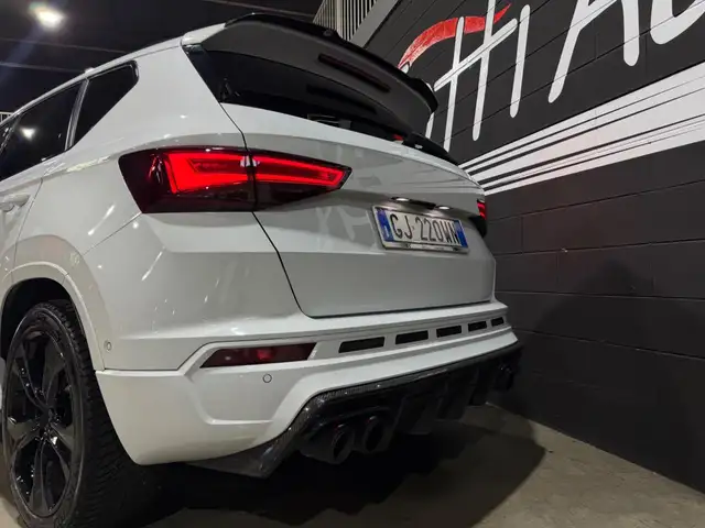 Cupra Ateca view 5