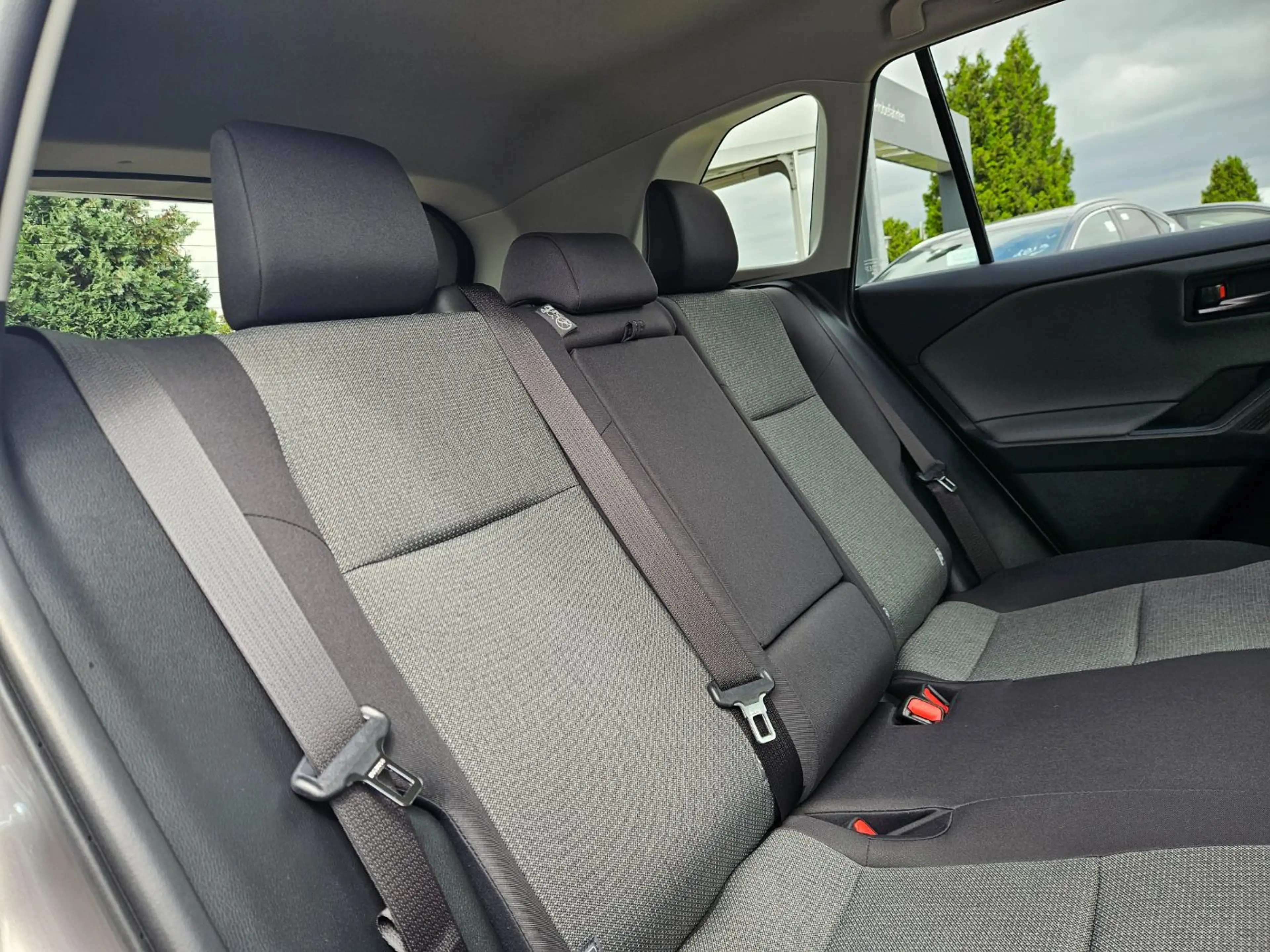 Toyota RAV 4 RAV4 2.5 AWD Teamplayer ACC+LED+Navi+SHZ+2xKlima — photo 13