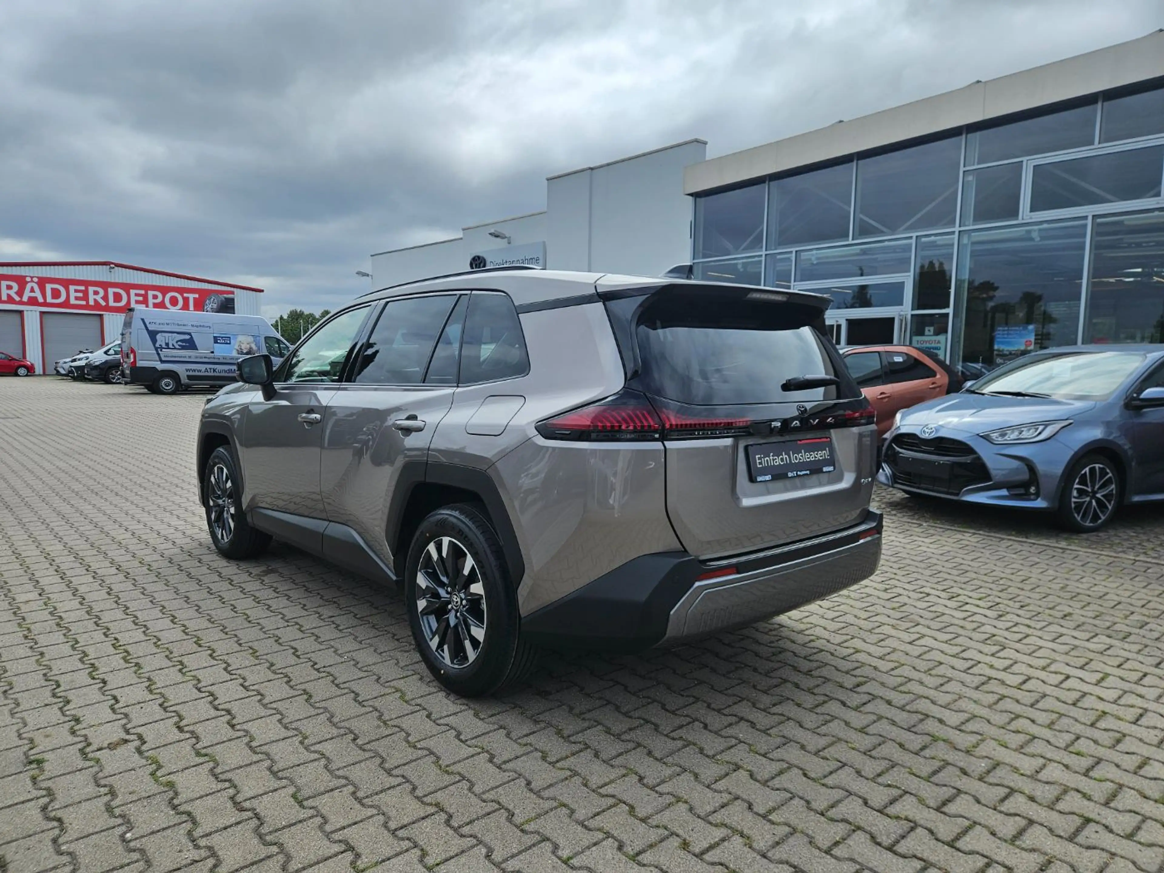 Toyota RAV 4 RAV4 2.5 AWD Teamplayer ACC+LED+Navi+SHZ+2xKlima — photo 7