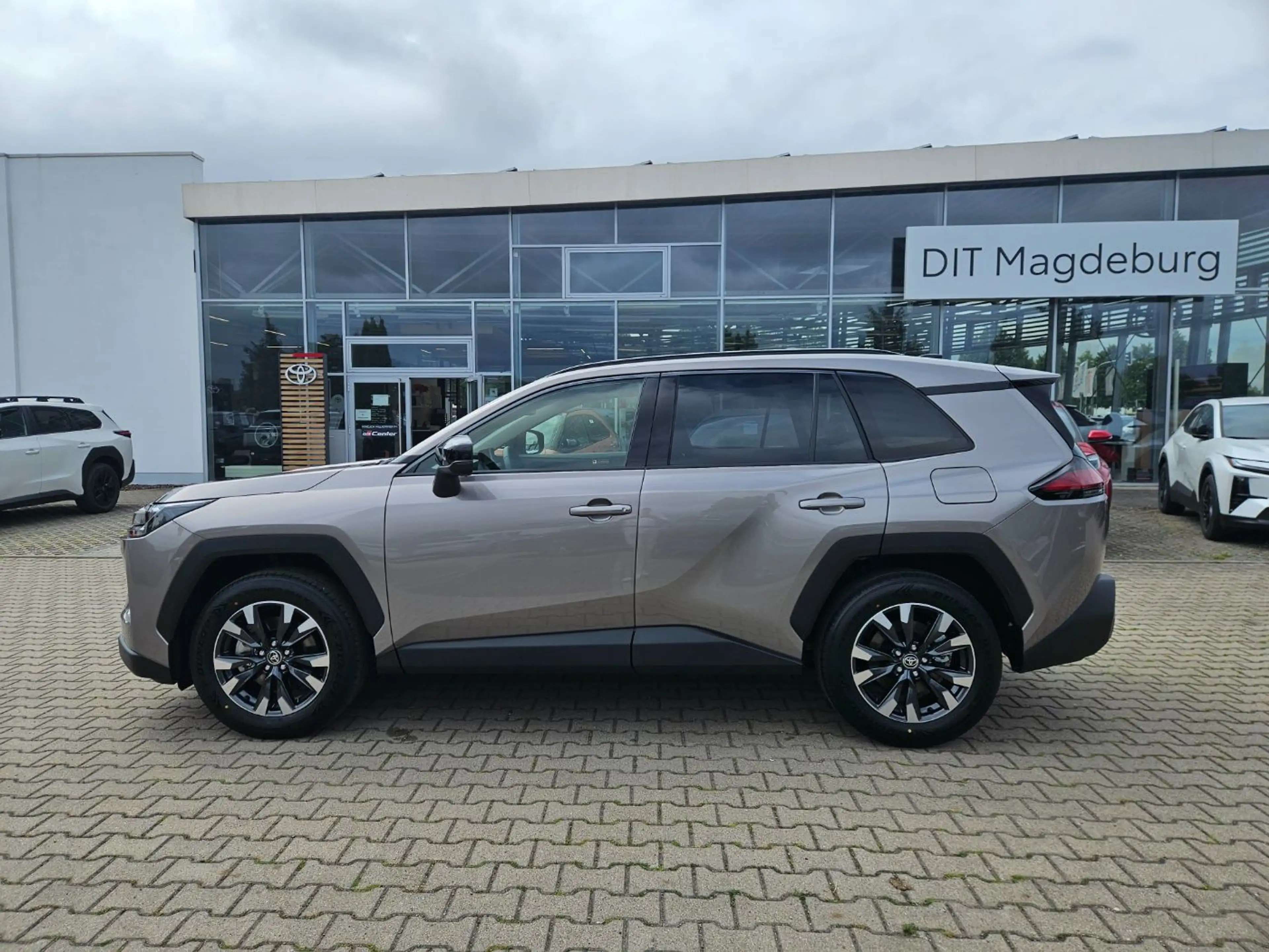 Toyota RAV 4 RAV4 2.5 AWD Teamplayer ACC+LED+Navi+SHZ+2xKlima — photo 6