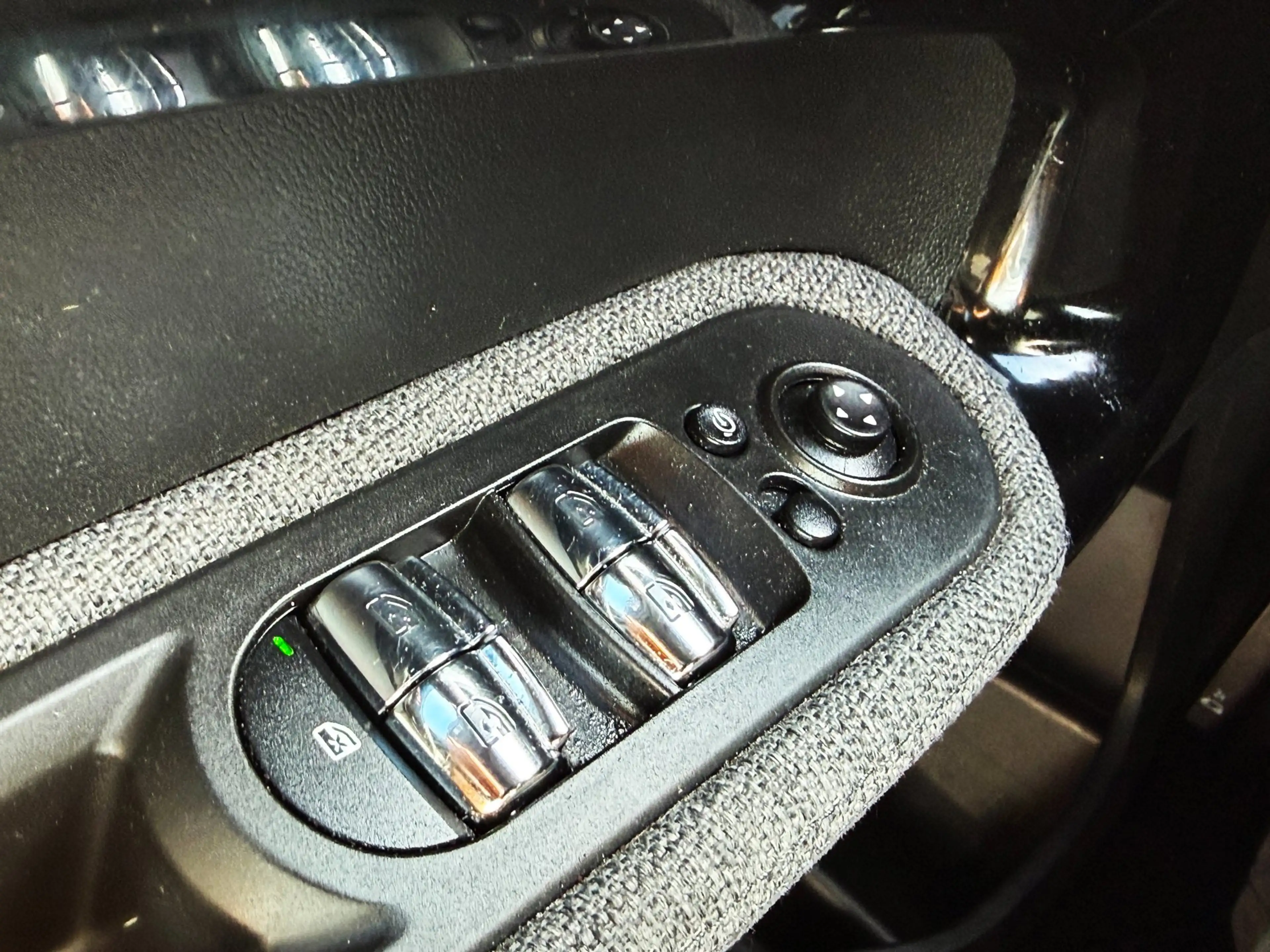 MINI One Countryman 1.5 Navi_Clima_parkeer assist_Cruise_Botssensor — photo 14