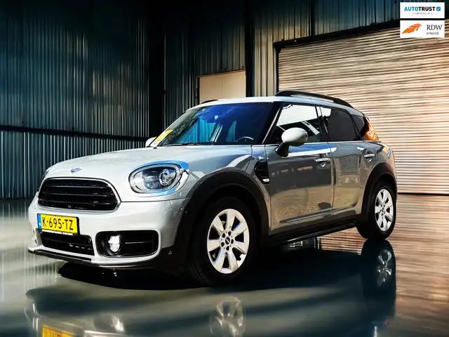 MINI One Countryman 1.5 Navi_Clima_parkeer assist_Cruise_Botssensor