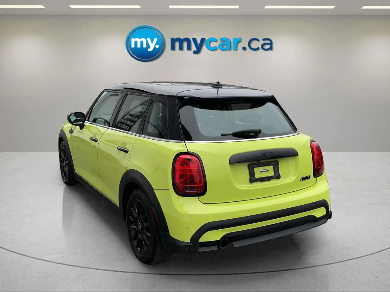 MINI 5 Door photo MINI 5 Door