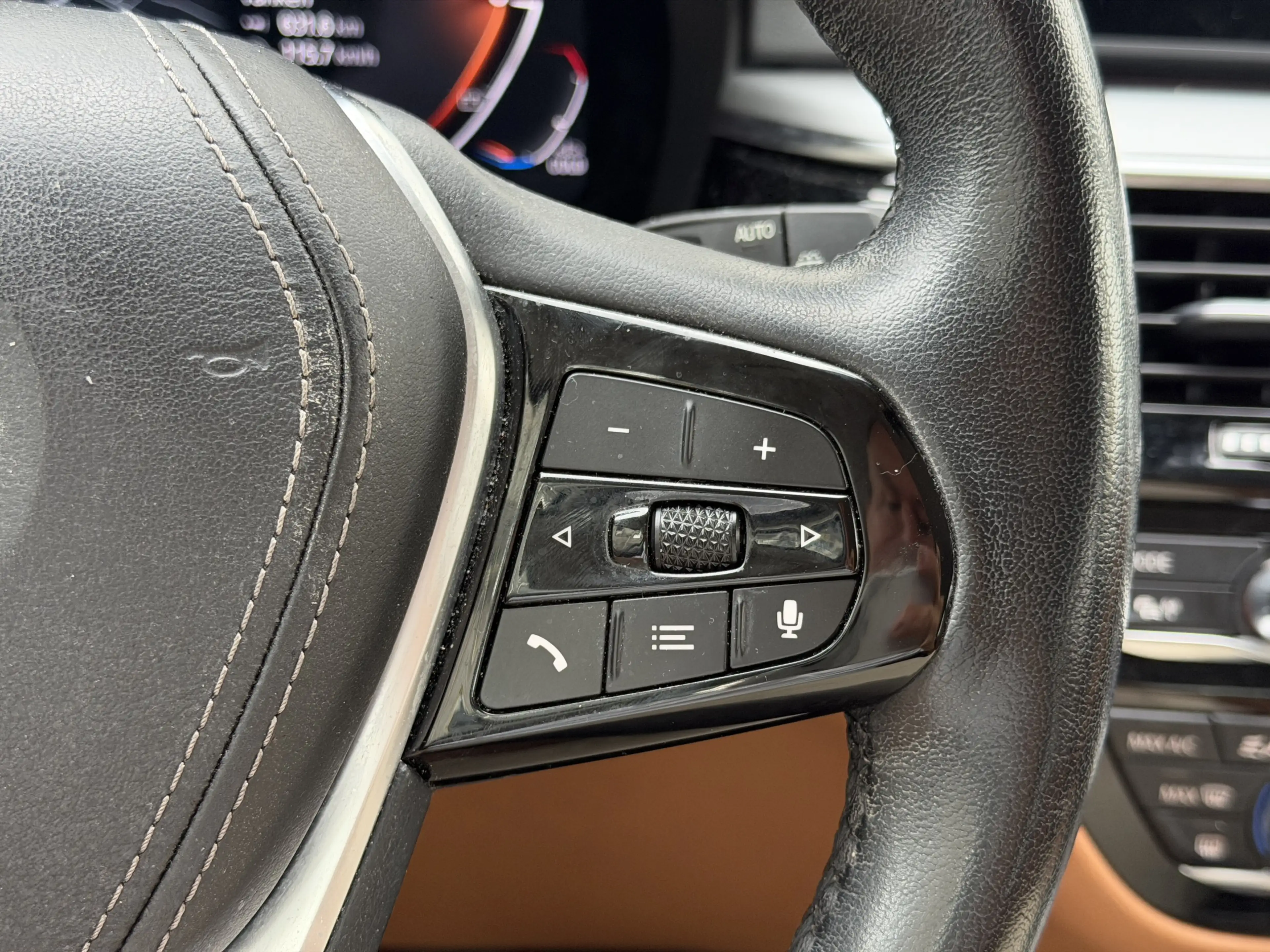 BMW 520 d Touring Aut. | Driving Assistant | LED — photo 10