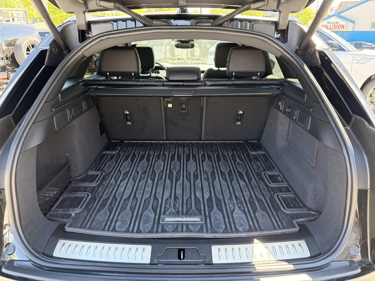 Land Rover Range Rover Velar снимка Land Rover Range Rover Velar