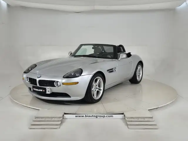 BMW Z8 4.9