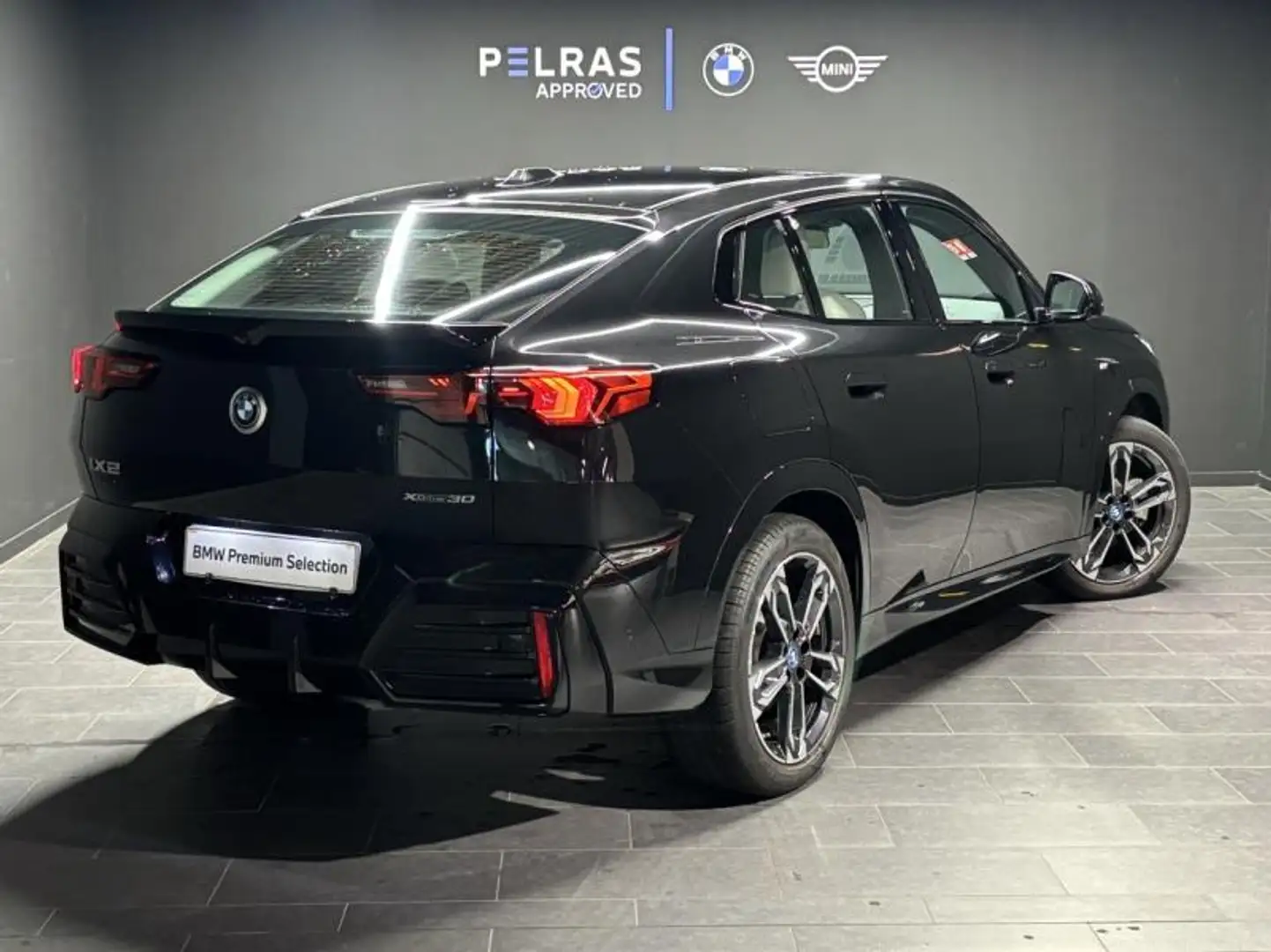 BMW X2 iX2 xDrive30 313ch M Sport Noir - 2
