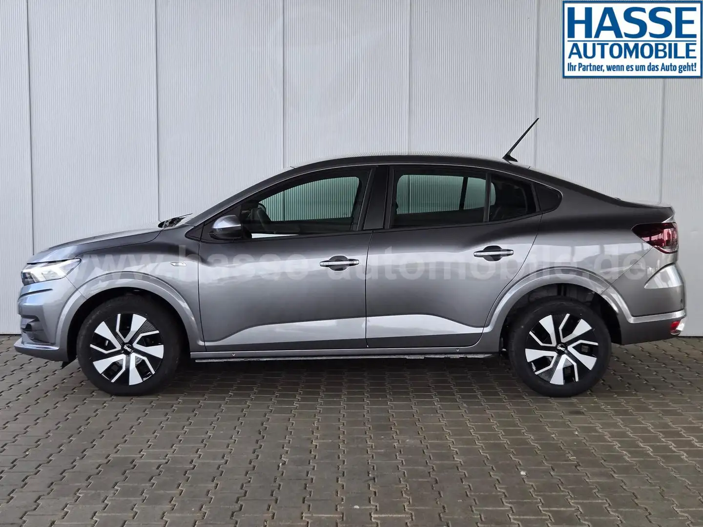 Dacia Logan EXPRESSION TCe 90 MT 5 / NAVI Carplay LED Tempo... Grey - 2