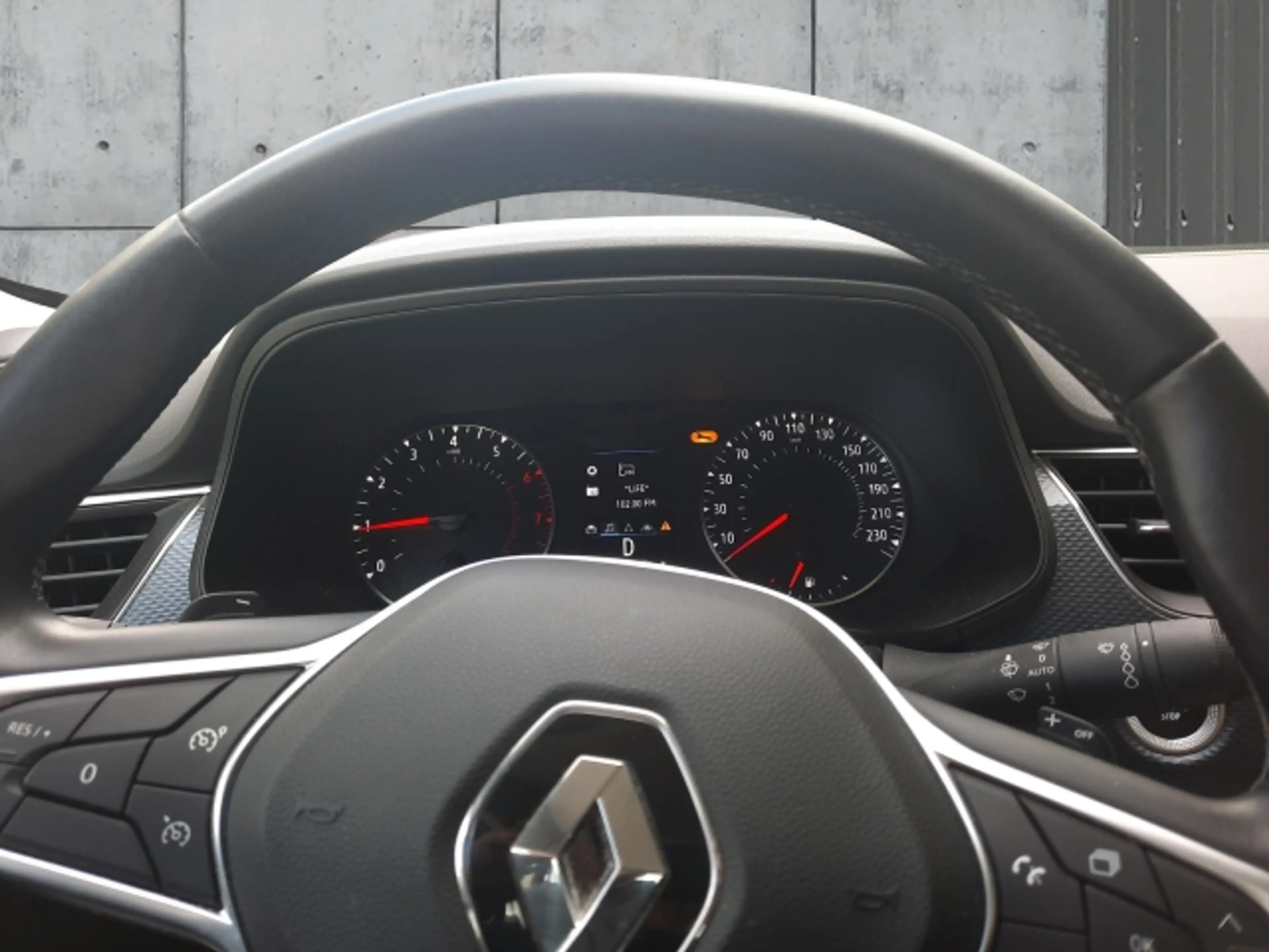 Renault Arkana ARKANA ZEN TCe 140 — photo 15